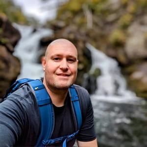 Meet your Posher, Jason